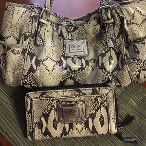Nicole by Nicole Miller purse and wallet